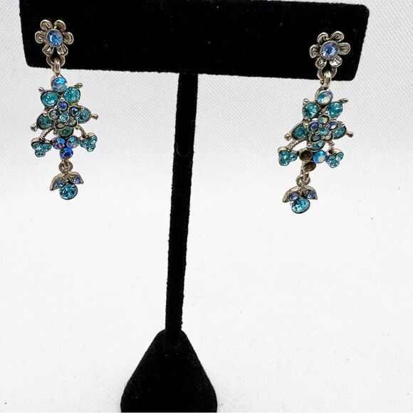 Blue gem floral fancy post dangle drop statement earrings - Picture 1 of 4